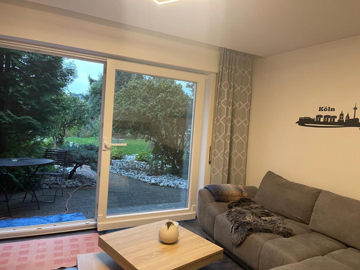Ruhige Ferienwohnung , Ideal Fuer Berufspendler Hadamar Esterno foto